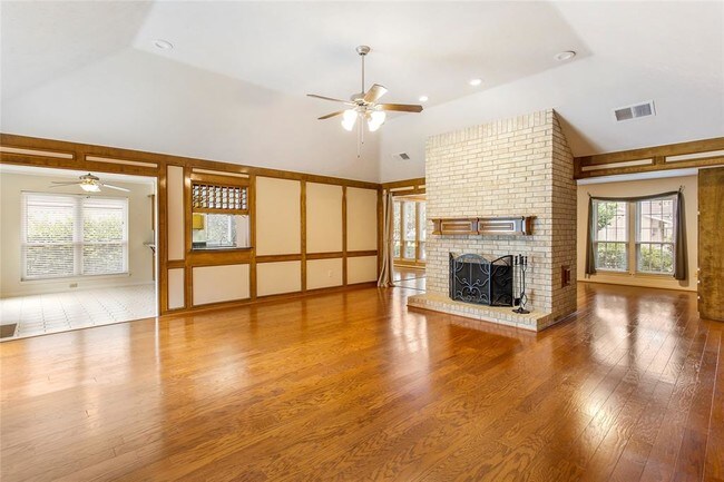 Building Photo - 14718 Stanbridge Dr