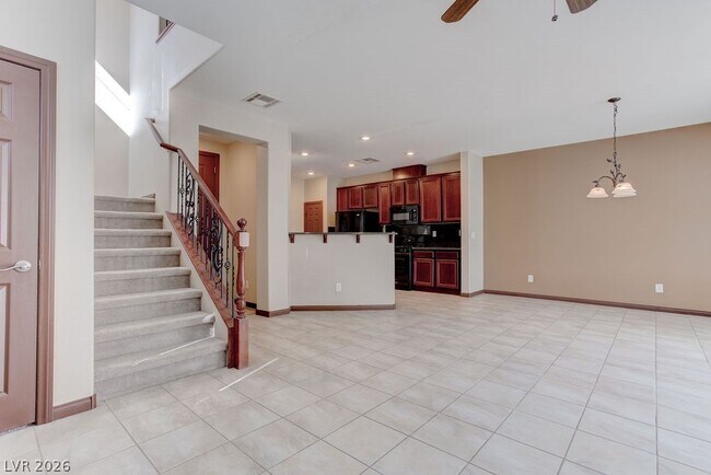 Building Photo - 6255 W Arby Ave