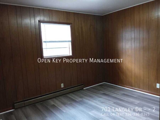 Building Photo - 701 Langley Dr