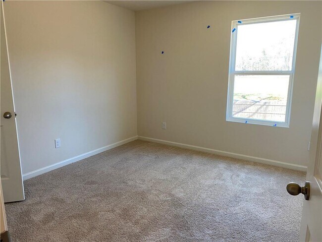 Building Photo - 38 Walnut Grv Wy