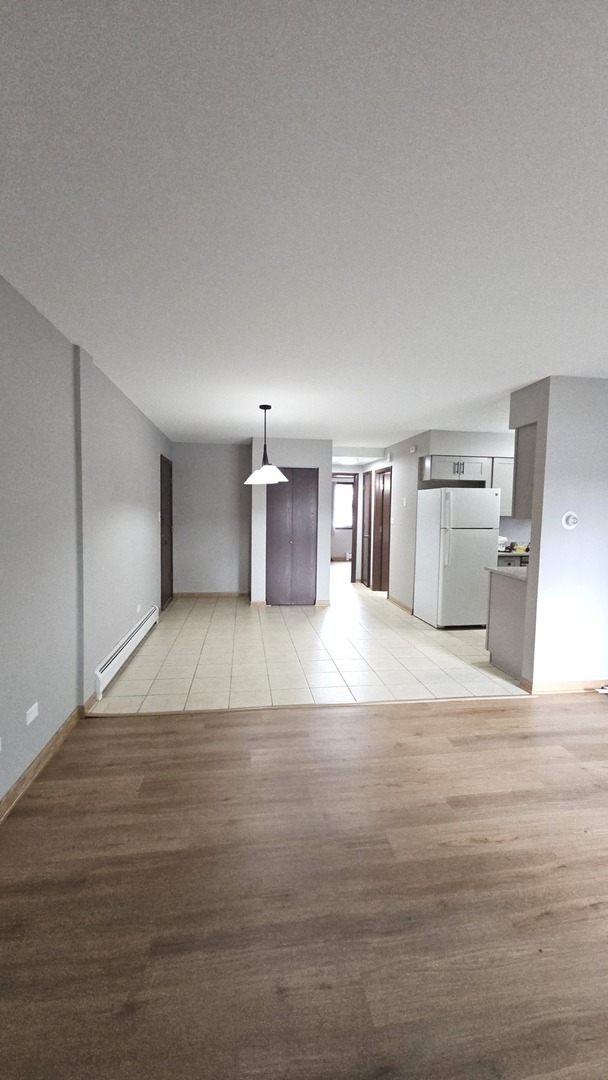 Building Photo - 15706 Independence Ct