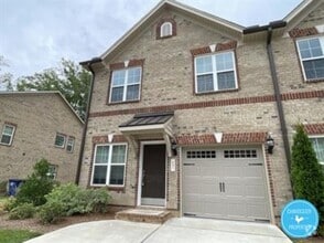 Building Photo - 837 Silver Leaf Dr
