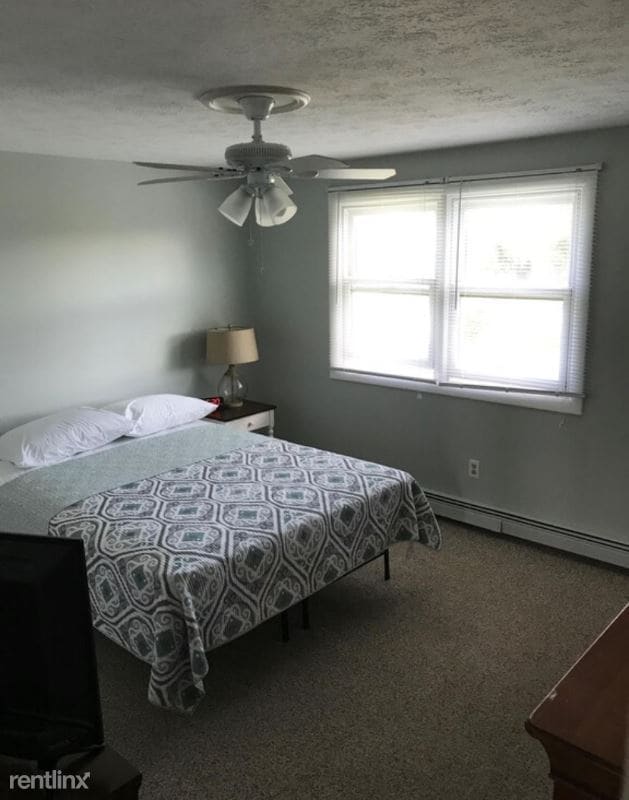 Building Photo - 3 br, 2.5 bath House - 22 Kingston Ln
