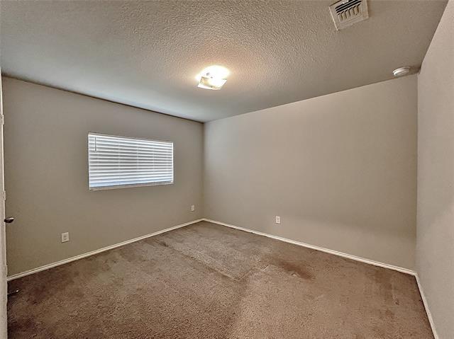 Building Photo - 824 Towngreen Dr