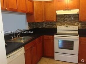 Building Photo - 3 br, 2 bath Condo - Moors Pointe