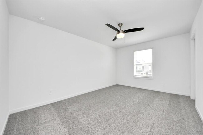 Building Photo - 2941 Amherst Mdw Ln