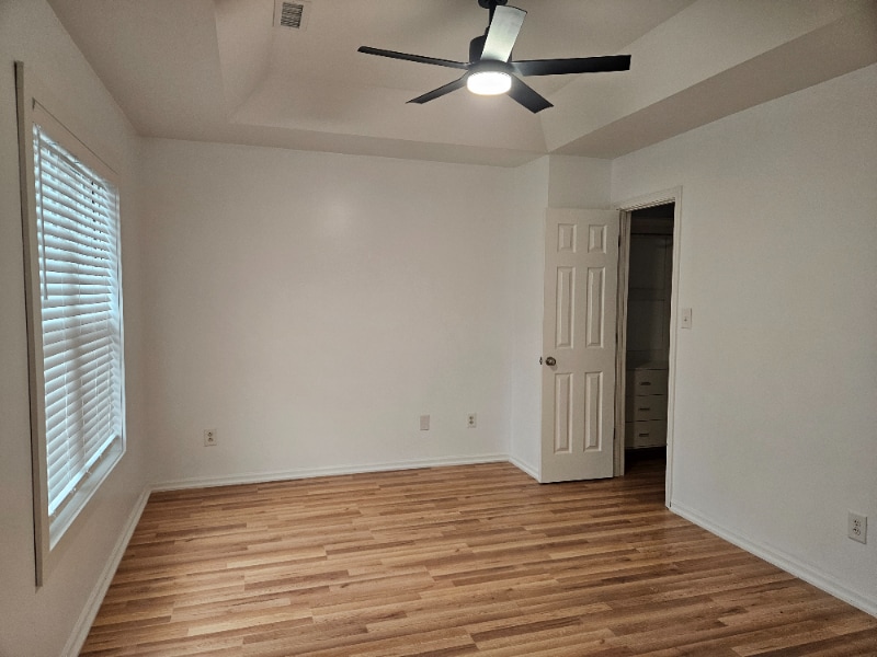 Building Photo - 1910 Bromwich Rd