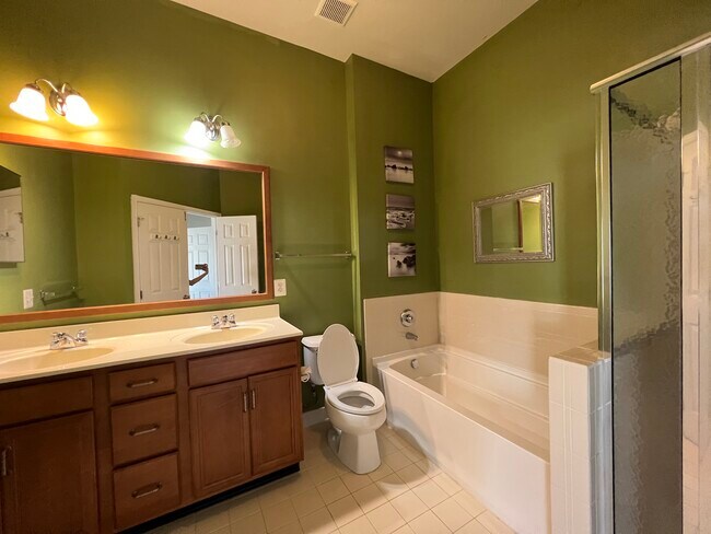 Master Bathroom - 408 Klee Dr