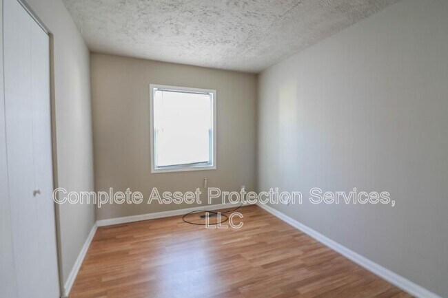 Building Photo - 3315 176th St