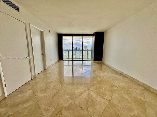 Building Photo - 50 Biscayne Blvd