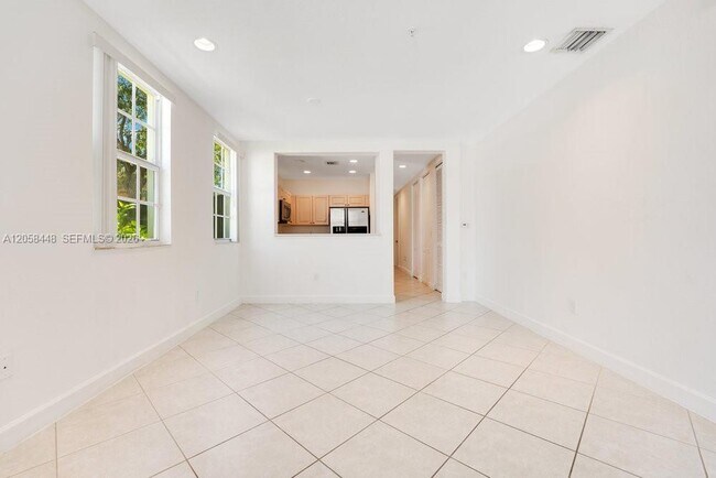 Building Photo - 480 SW 147th Ave