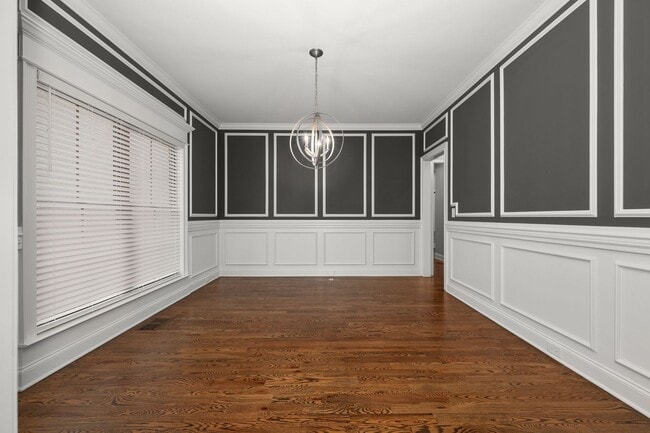 Building Photo - Luxury Home For Rent