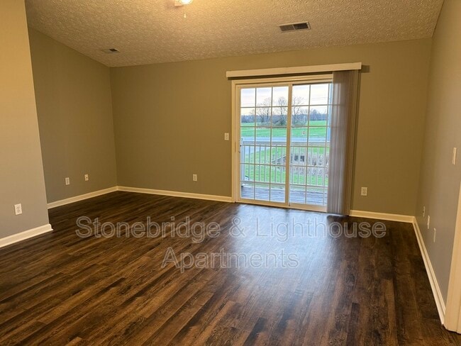 Building Photo - 1207 Lighthouse Cove