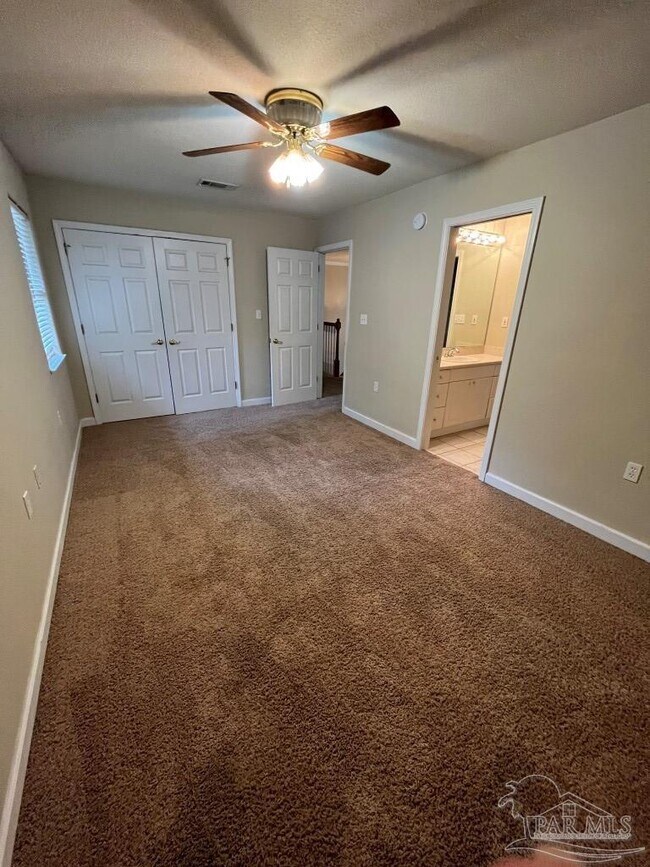 Building Photo - 754 Crooked Oak Dr
