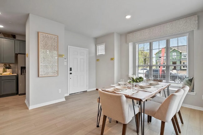 Building Photo - 2941 Baneberry Ln