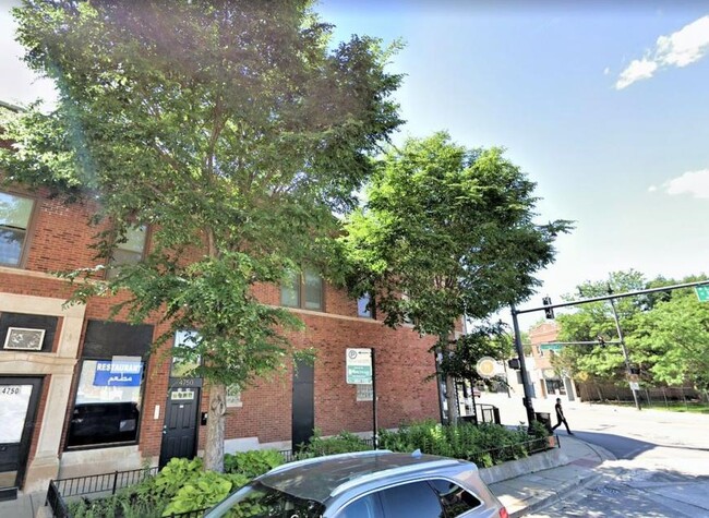 Building Photo - 2 bedroom in Chicago IL 60630