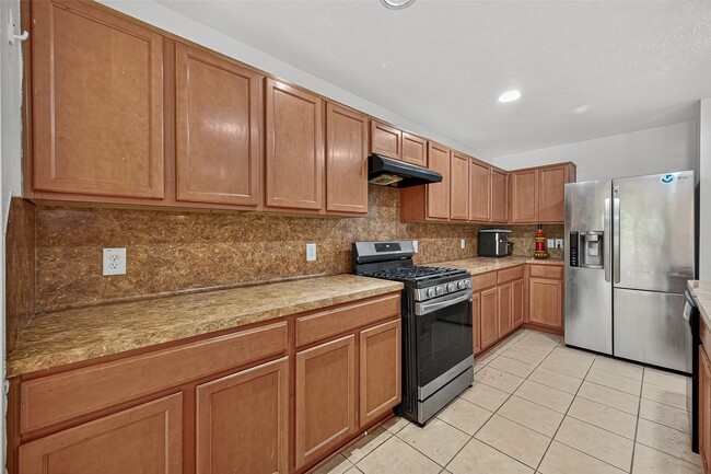 Building Photo - 16547 Lanesborough Dr