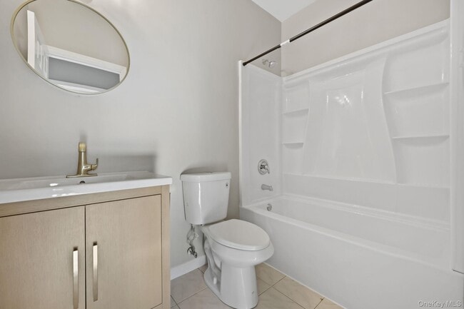 Building Photo - 441 manille Rd