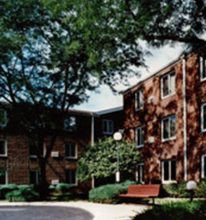 Primary Photo - Colonial House