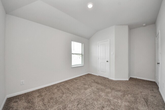 Building Photo - 15837 Roberto Clemente Ct