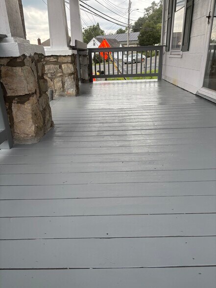 Building Photo - 12 S Plank Rd
