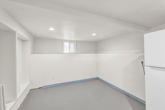 Building Photo - 940 14th St