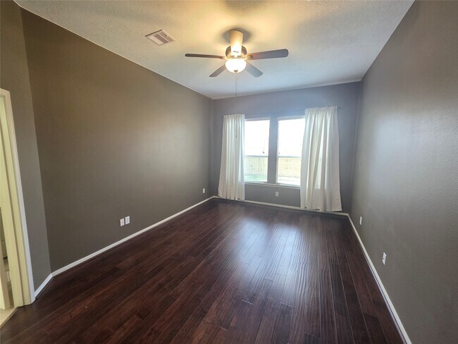 Building Photo - 2954 Smokey Forest Ln