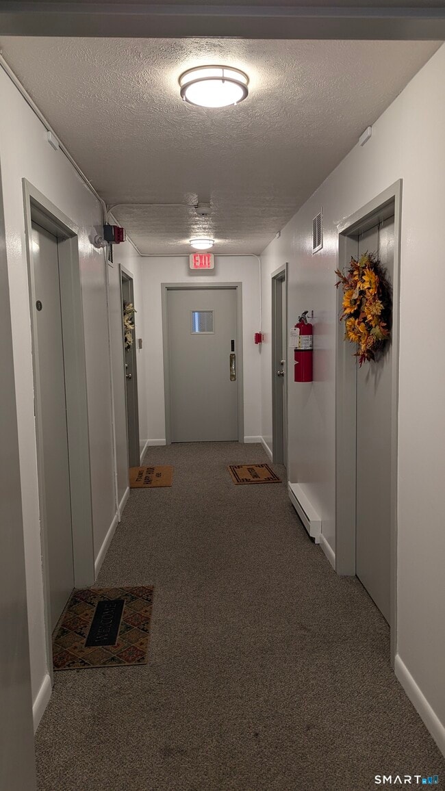 Building Photo - 65 California St