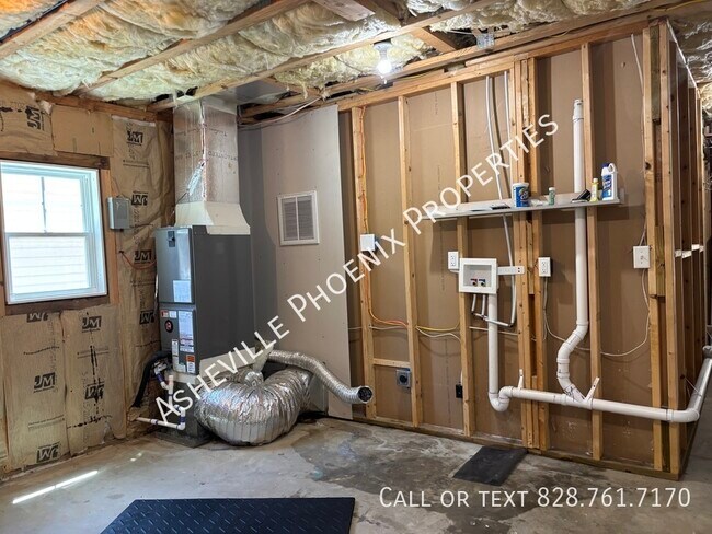 Building Photo - 73 Creeks End Cir