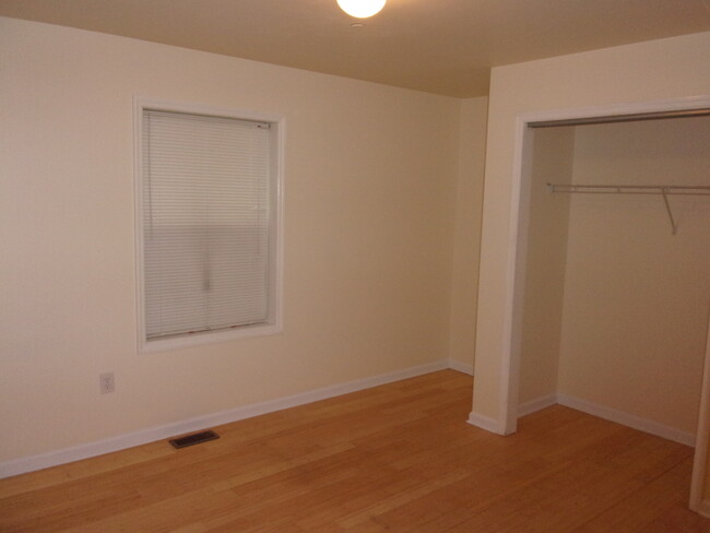 Building Photo - 1523 N 17th St