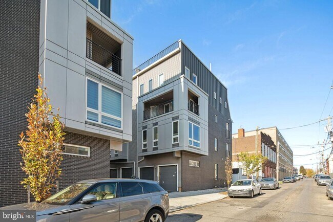 Building Photo - 1224 N 26th St