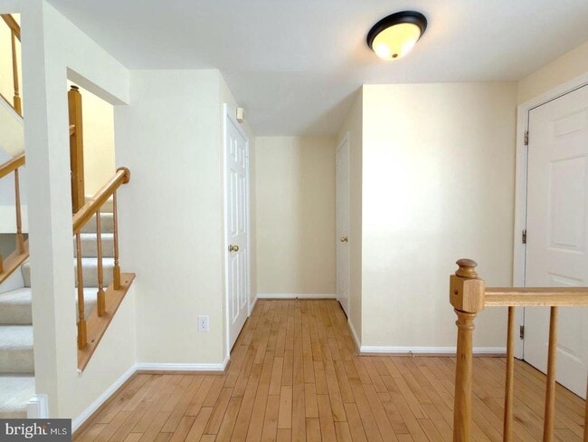 Building Photo - 10509 Smithy Ct