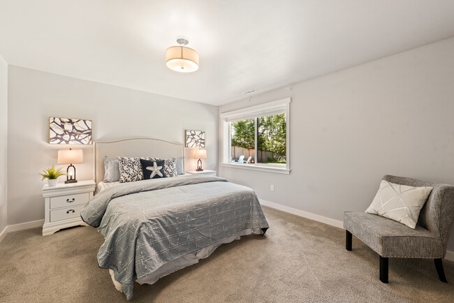 Building Photo - 6119 114th Ave NE