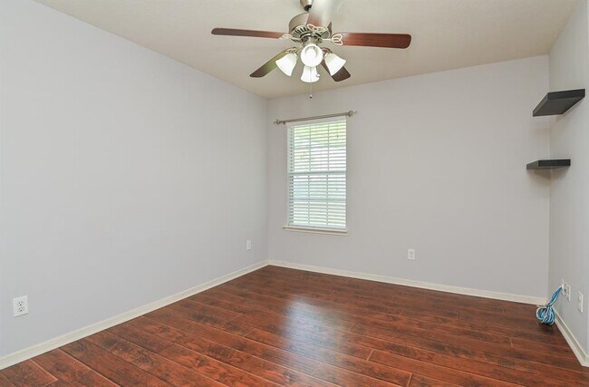 Building Photo - 7002 Bossut Dr