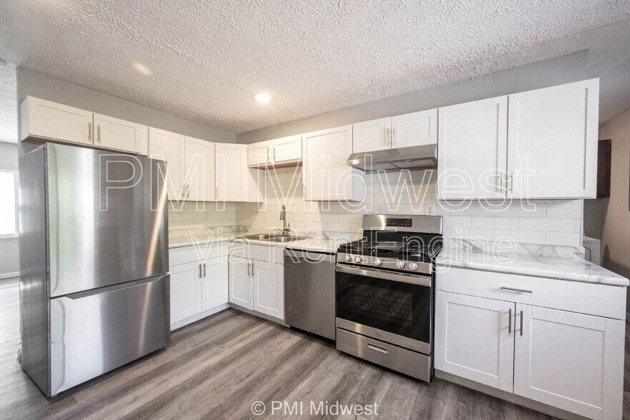 Building Photo - 4350 Dubarry Rd