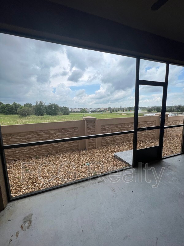 Building Photo - 1239 Long Cove Loop