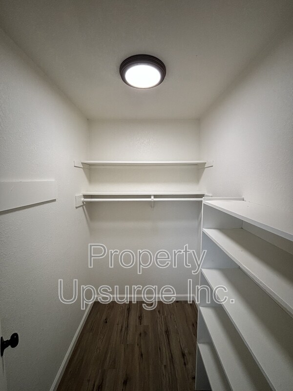 Building Photo - 488 Wiltsey Rd