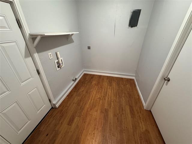 Building Photo - 1239 Hidden Valley Dr