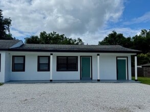Building Photo - Beautiful Renovated Studio with All Utilit...