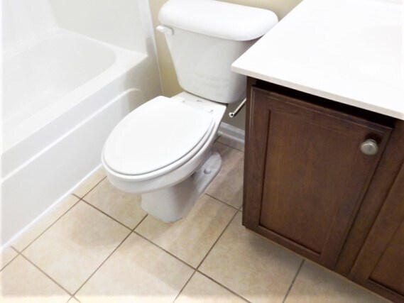 Building Photo - 2236 Blakers Blvd