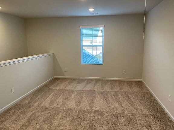 Building Photo - 396 Summerwood Ln