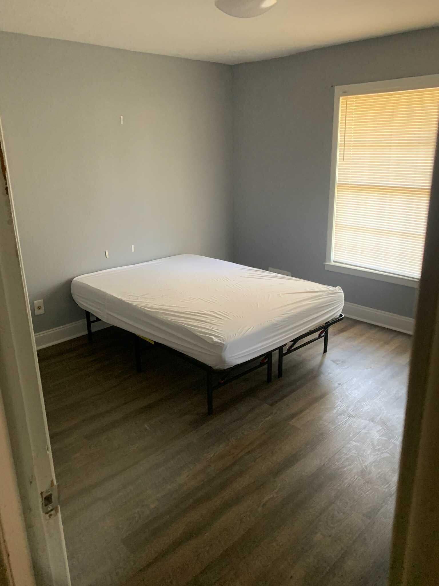 Building Photo - 1720 Danrich Dr