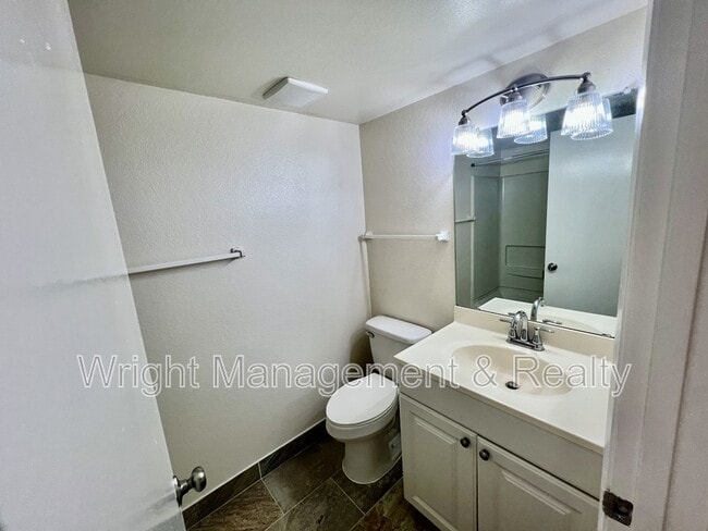 Building Photo - 2690 Coral Landings Blvd