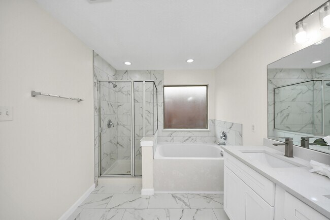 Building Photo - 21318 Pine Monte Ridge Ln