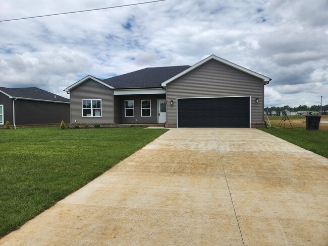 Primary Photo - Brand new 3BR 3BA home in Royal Troon Subd...
