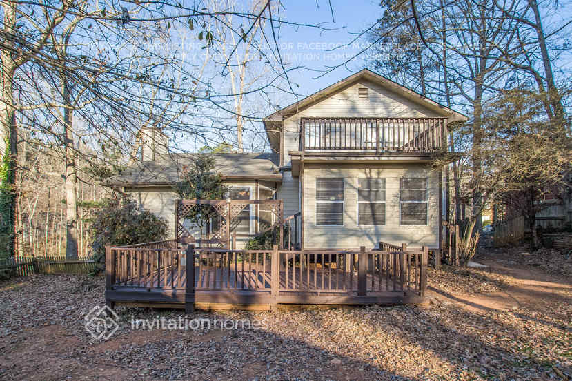 Building Photo - 2080 Hunters Cove Dr