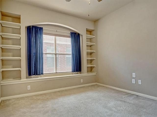 Building Photo - 4561 Grassy Glen Dr
