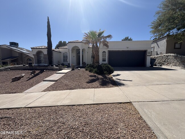 Primary Photo - 1009 Sun Ridge Dr