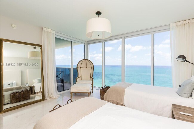 Building Photo - 1830 S Ocean Dr