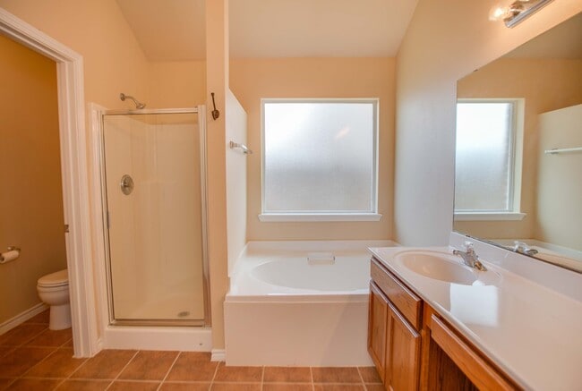Building Photo - 7517 Fort Griffen Dr